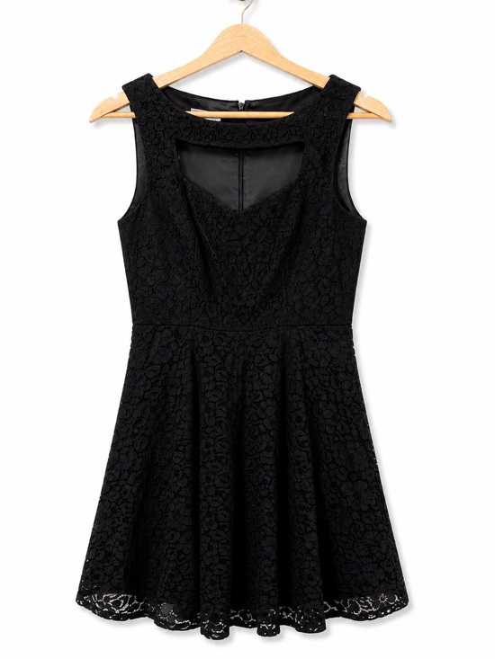 Donna Morgan Dresses & Skirts - Donna Morgan Black Lace Fit & Flare Cocktail Dress Size 8